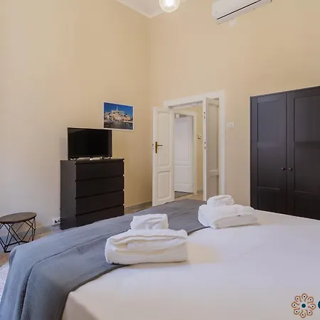 Le Antiche Mura By Apulia * Μπάρι